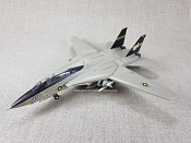 F-14 1/72 - масштабная модель в сборе и окрасе - фото