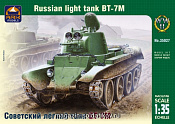 Сборная модель из пластика Советский легкий танк БТ-7М (1/35) АРК моделс - фото