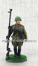 Наводчик ПТРД младший сержант пехоты РККА, 1943-45 гг., 54 мм - фото
