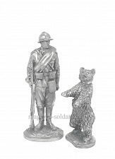 Миниатюра из олова 75-21 Унтер-офицер 5-го особого пех.плк + медведь, 1917 г. 75 мм EK Castings - фото